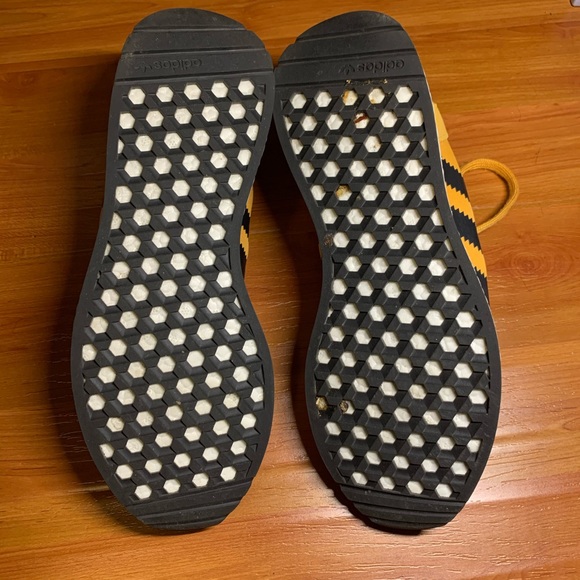 Adidas Iniki ‘Goldenrod’ Men’s size 10.5 - Picture 5 of 6